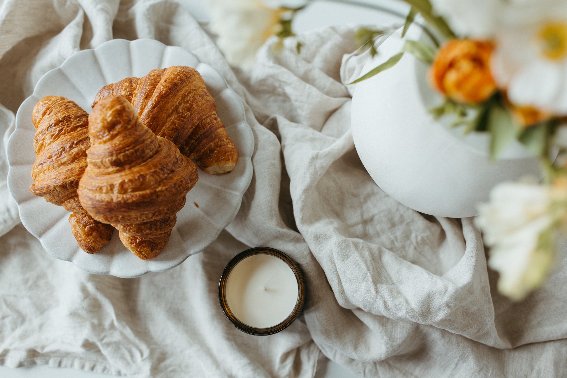 Warm Croissant Candle Scent